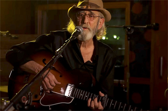Music Friday: Don Williams Sings of True Love in a ‘Cracker Jack Diamond’