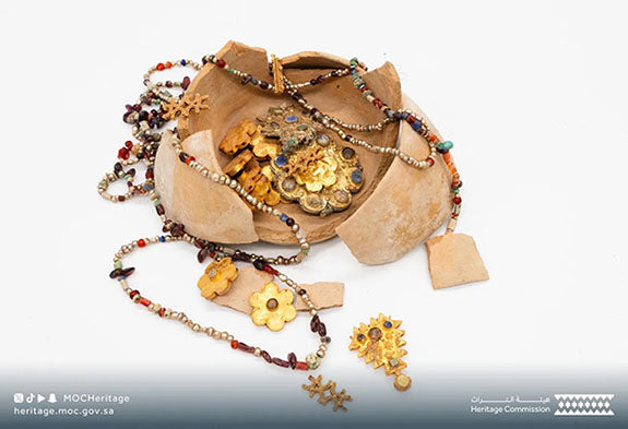 1,200-Year-Old Jewelry Hoard Reveals the Splendor of the Islamic Golden Age