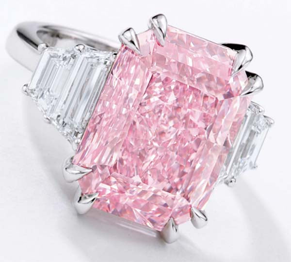 Flawless 10.64-Carat Purplish-Pink Diamond Is Top Lot at Sotheby’s HK Auction