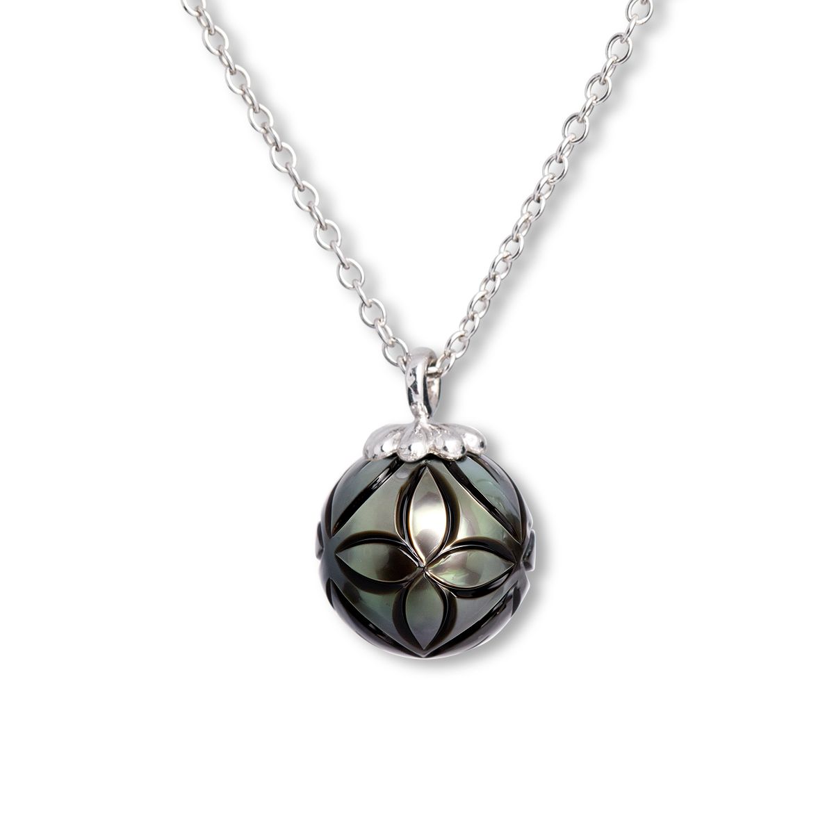 Tahitian Carved Pearl Necklace