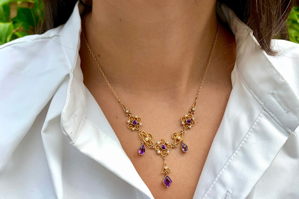 Estate jewelry — Moses Jewelers homepage feature panel