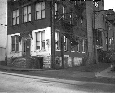 Moses Jewelers' 1968 relocation to downtown