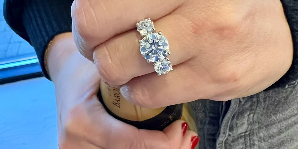 Custom bridal jewelry — Moses Jewelers homepage feature panel